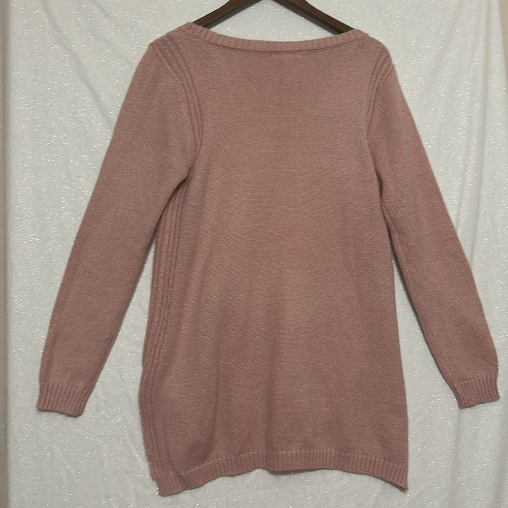 Adorable glitter unicorn sweater! Tunic length. Size large - Picture 4 of 6
